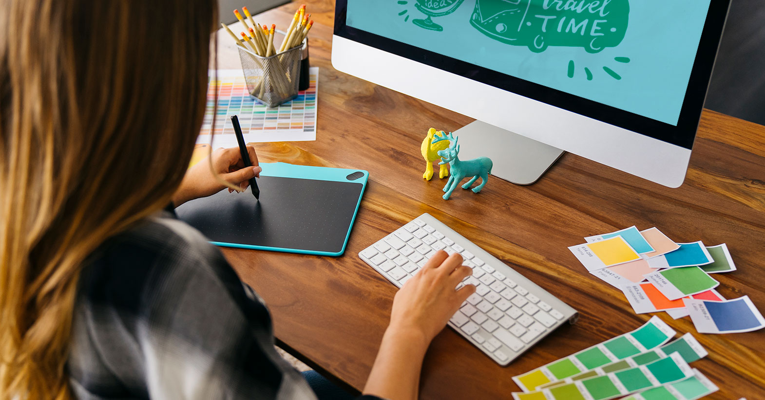 cover_12_Awesome_Graphic_Design_Hacks_That_ll_Make_Your_Work_Stand_Out